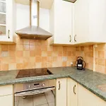 Spacious Apartment In 11Eme