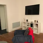 Spacious Apartment In 11Eme